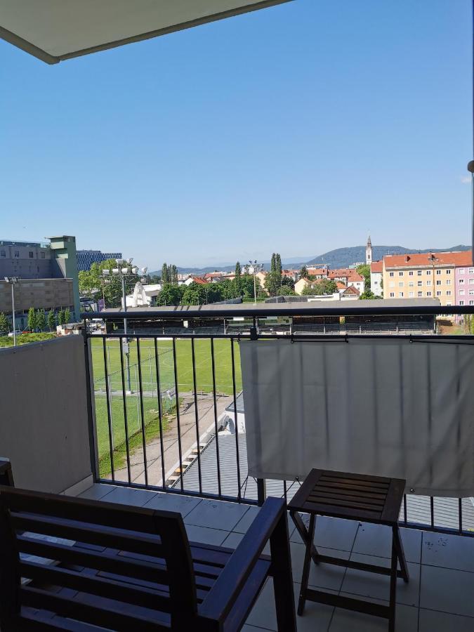 Citycenter Apartment Stadthalle Graz Eksteriør bilde